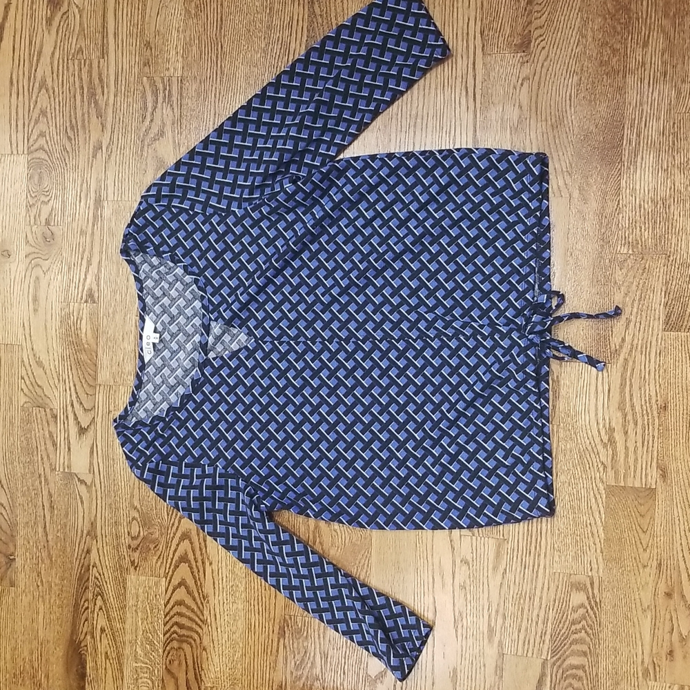 (M) Cleo Light Sweater Comfy Soft Layering Fall Winter Spring Work